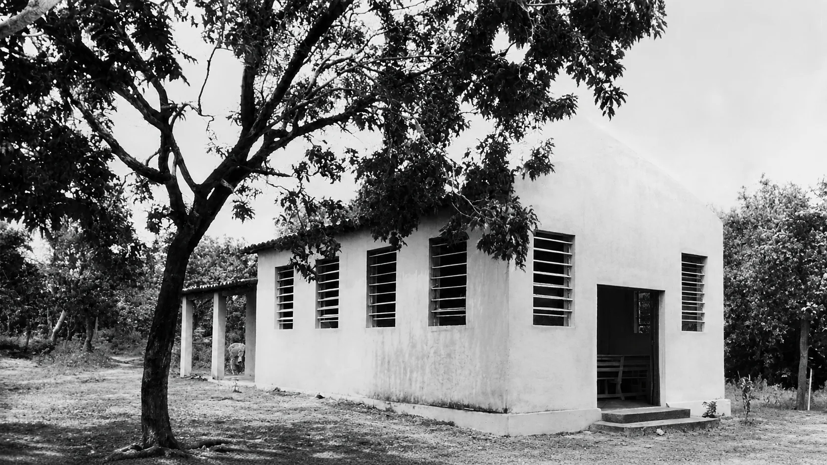 Primeiro templo da Igreja Batista Calvário em preto e branco